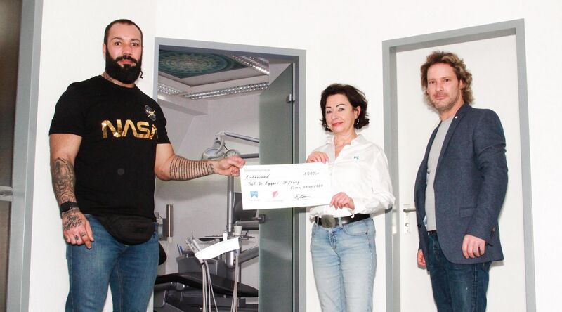 Zahnärtzin Elke Meurer aus Essen-Borbeck hat Zahngold zugunsten der Prof. Dr. Eggers-Stiftung gesammelt.